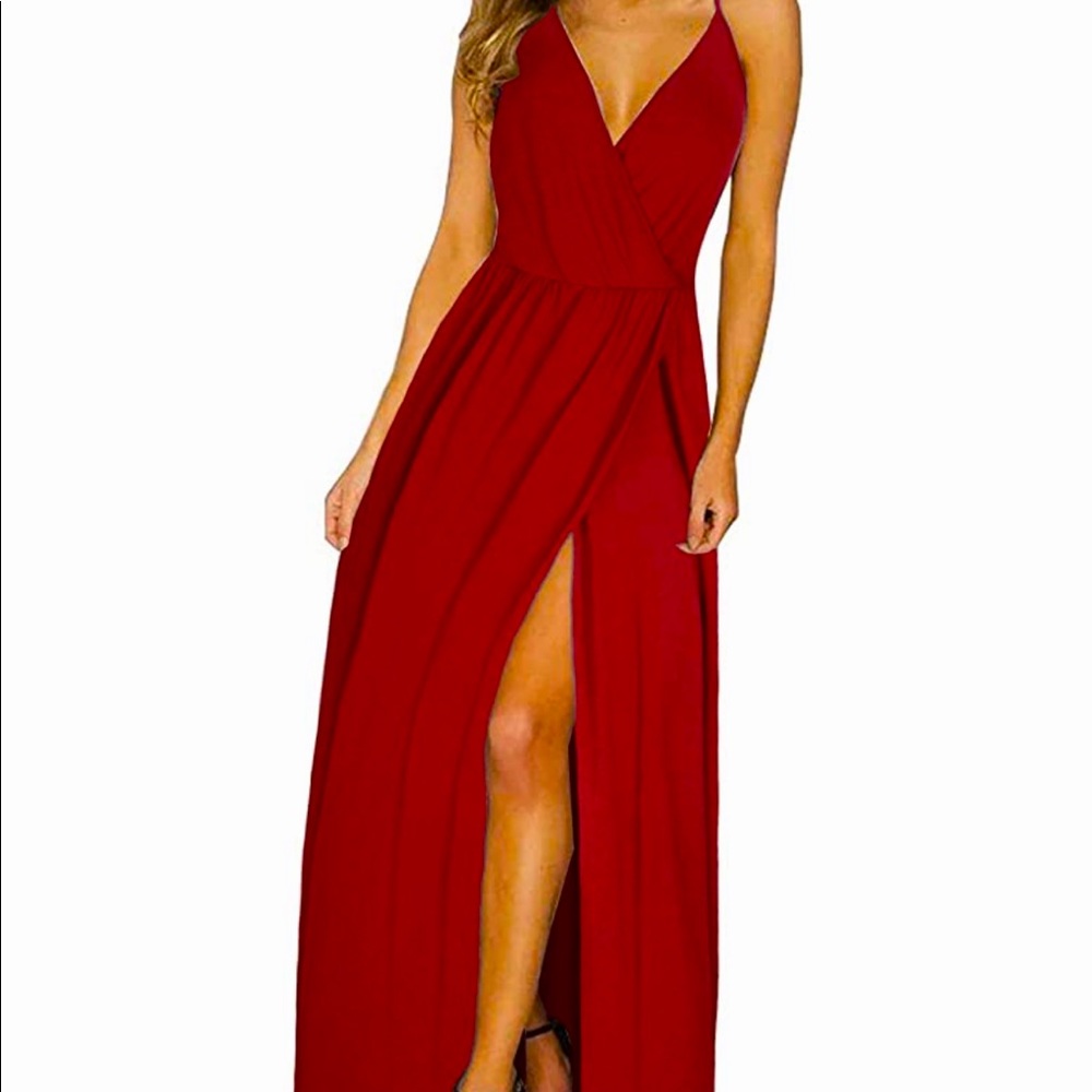 inin maxi maroon dress. Size large. New with tags